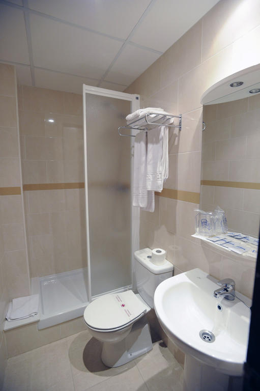 Hostal Can Marines Sant Carlos de la Ràpita Zimmer foto